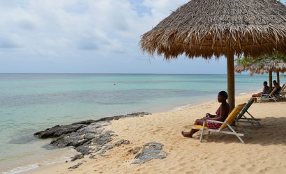 sadece-yerlilerin-bildigi-afrika-plajlari-turistsiz-tatil-noktalari