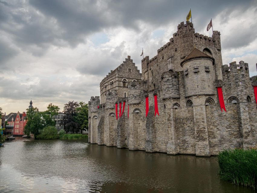 Gravensteen Kalesi: Gentin Orta Çağ Masalı