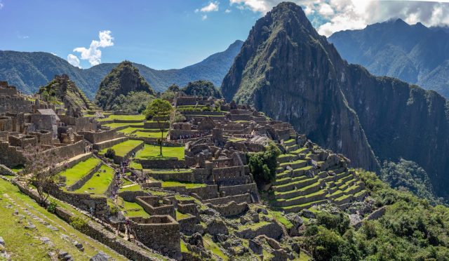 Machu Picchu: İnka Medeniyetinin Zirvesindeki Şehir