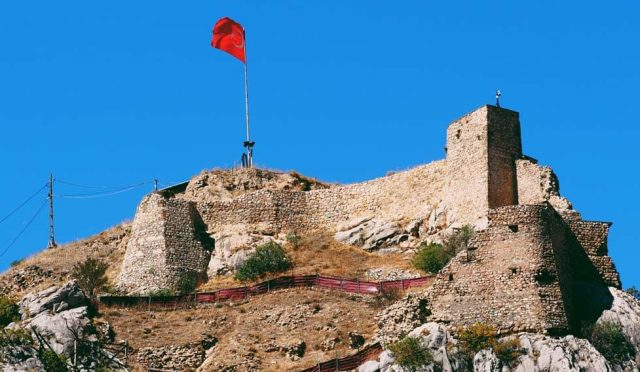 Tokat Kalesi: Draculanın Esaret Yılları