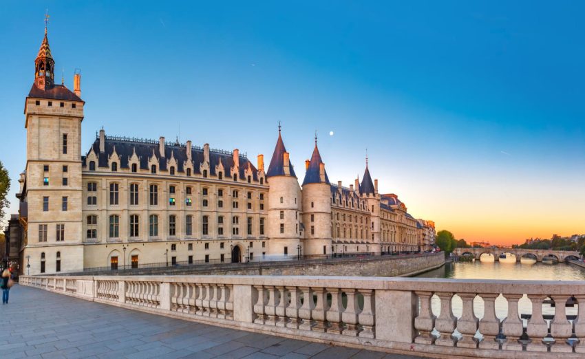 Conciergerie: Devrim Tarihinin Sessiz Tanığı